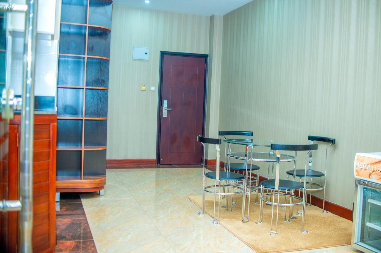 Hera Hotel 캄팔라 외부 사진