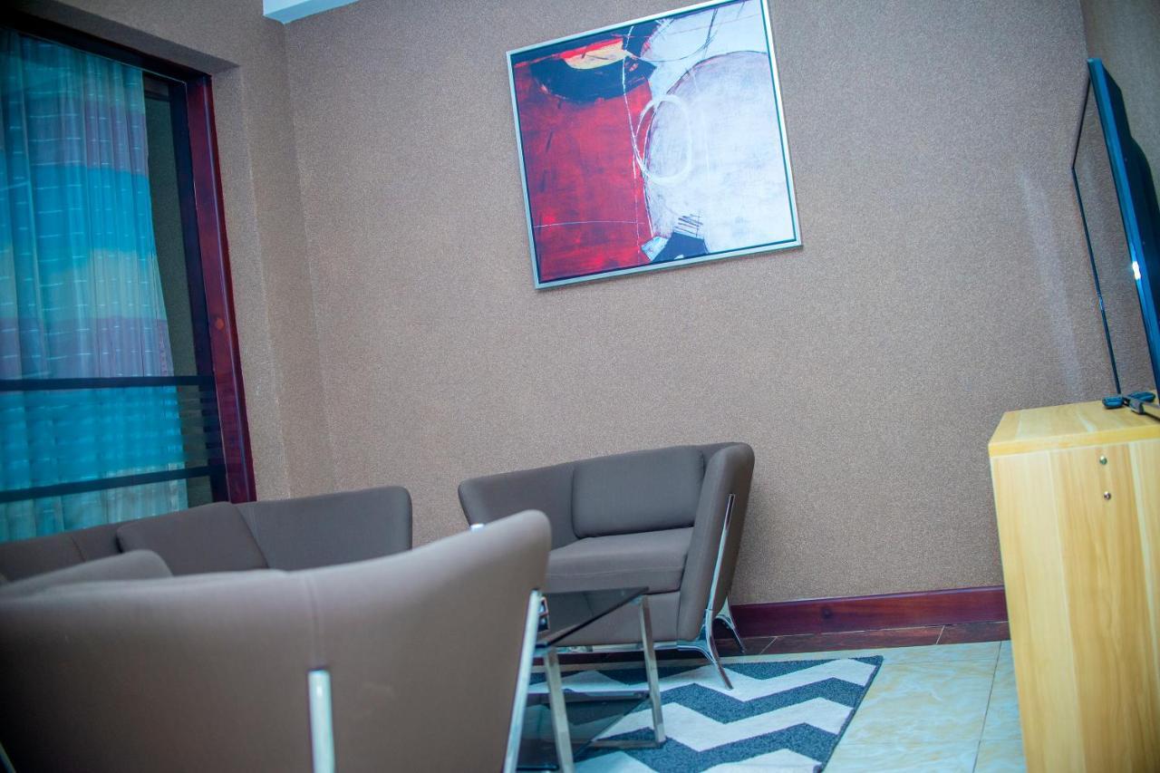 Hera Hotel 캄팔라 외부 사진