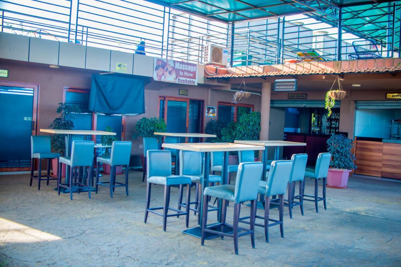 Hera Hotel 캄팔라 외부 사진